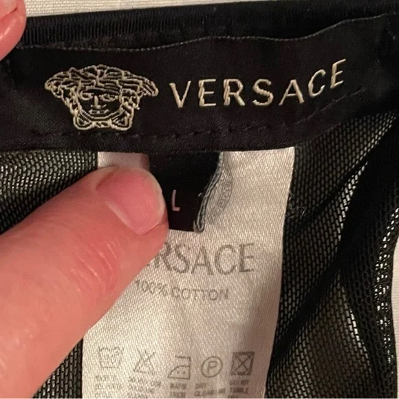 Womens Versace Greca Border sports bra size large - Picture 7 of 8